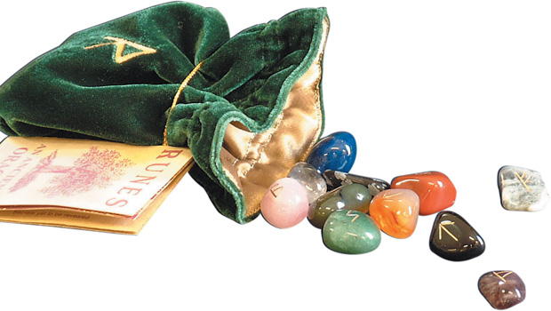 Znachenie-run-pri-gadanii