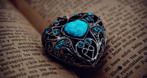 birjuza-kamen'-magicheskie-svojstva